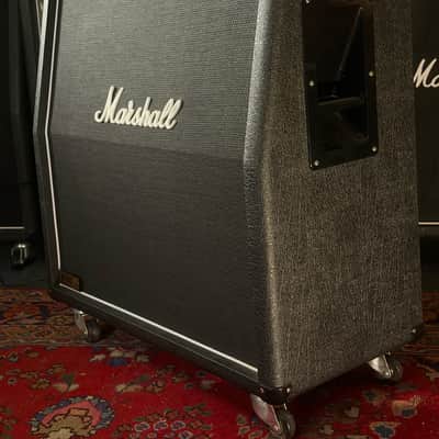 Marshall 1960A Lead 300-Watt 4x12" Angled Guitar Speaker Cabinet 2006 - Black – image 3
