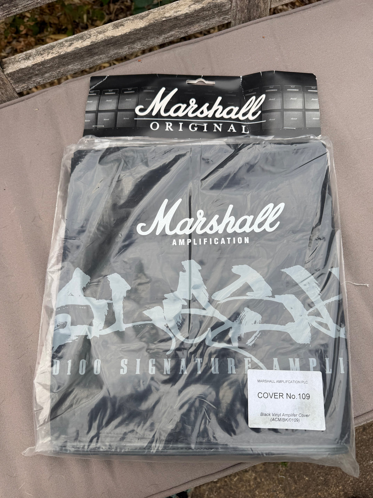 Marshall AFD100 Head Cover - COVR-00109 SLASH - Black – image 2